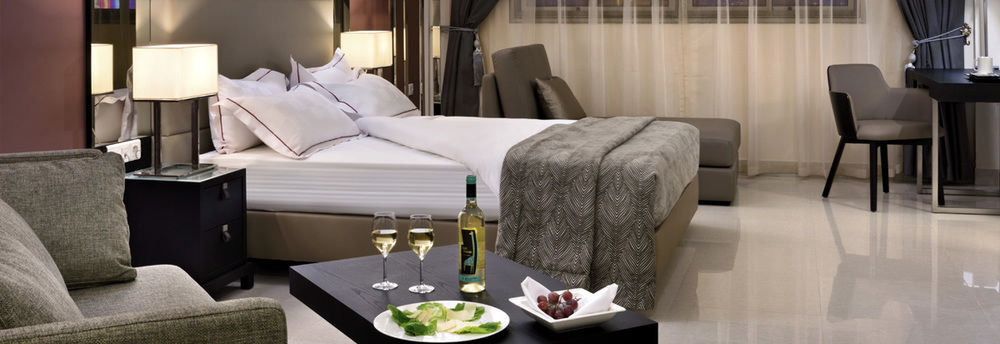 Bravia Hotel วากาดูกู ภายนอก รูปภาพ